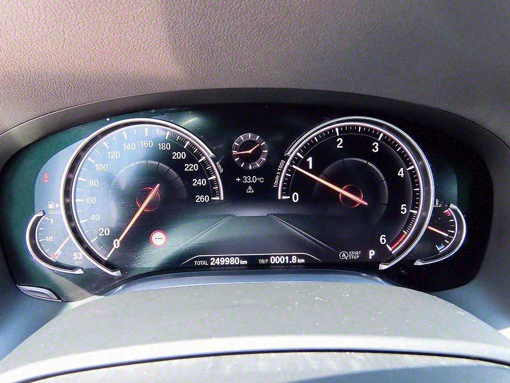 BMW 7 Series - Vista 11