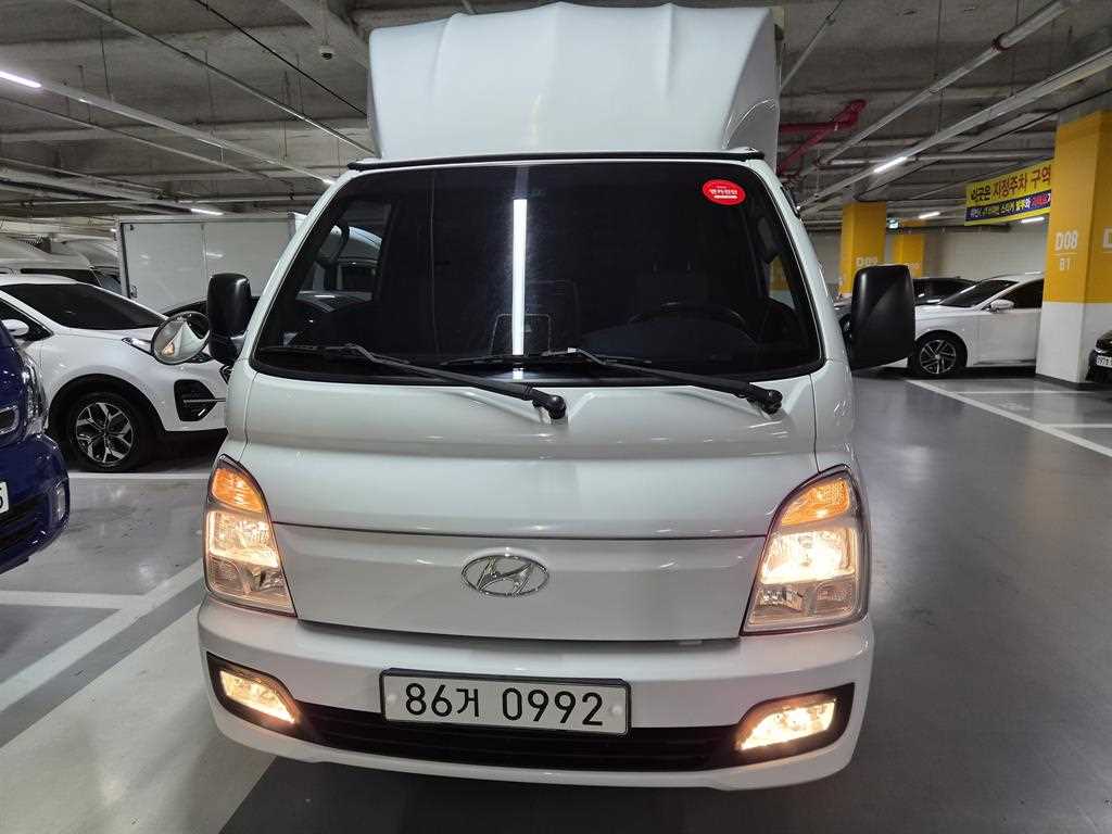 Small Truck Top_Wingbody 2020 Blanco - Importación desde Corea - HF Imports Iquique - Foto 1