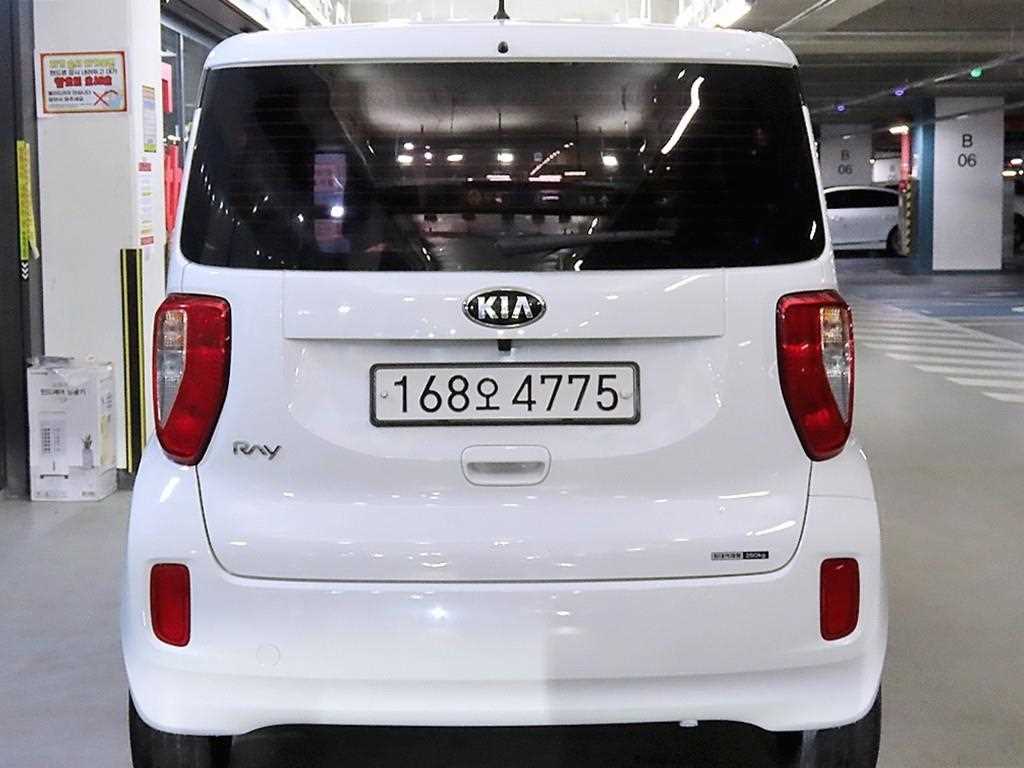 KIA Ray - Vista 7