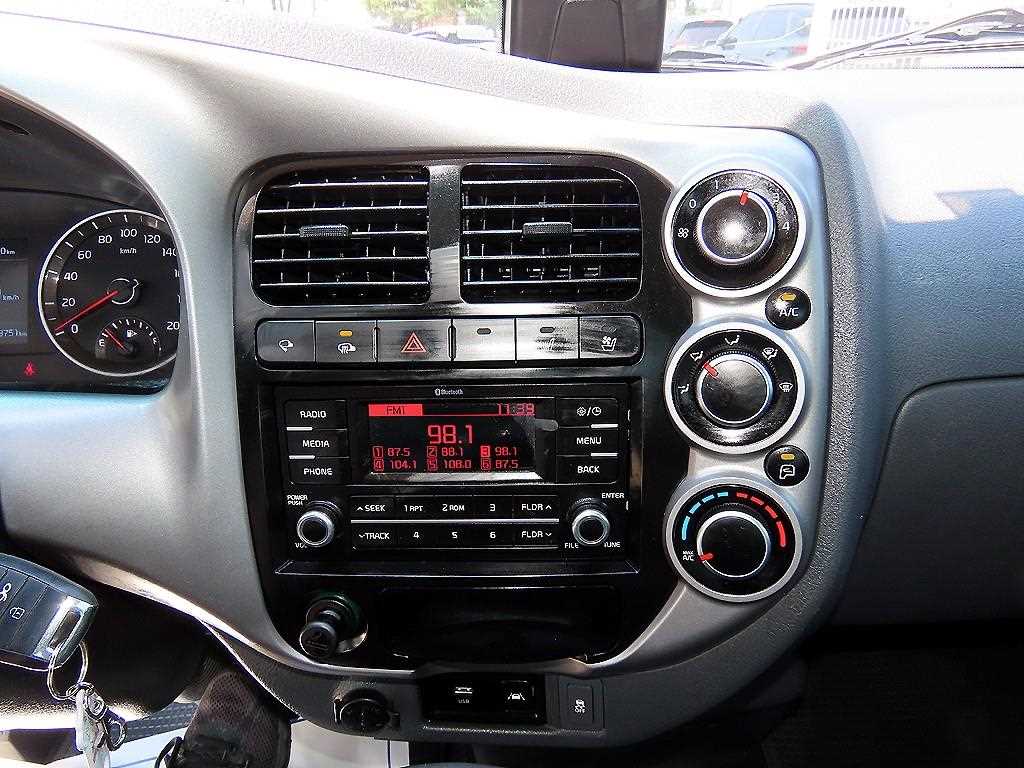 Small Truck Top_Powergate 2023 Blanco - Importación desde Corea - HF Imports Iquique - Foto 17
