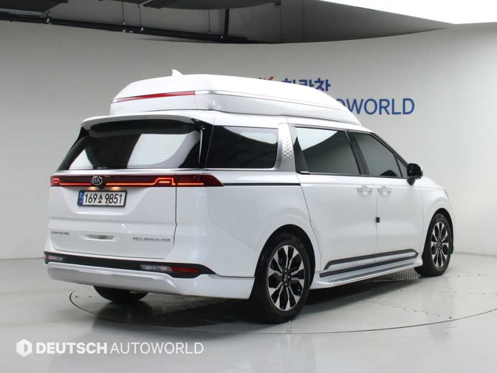 KIA Carnival - Vista 2