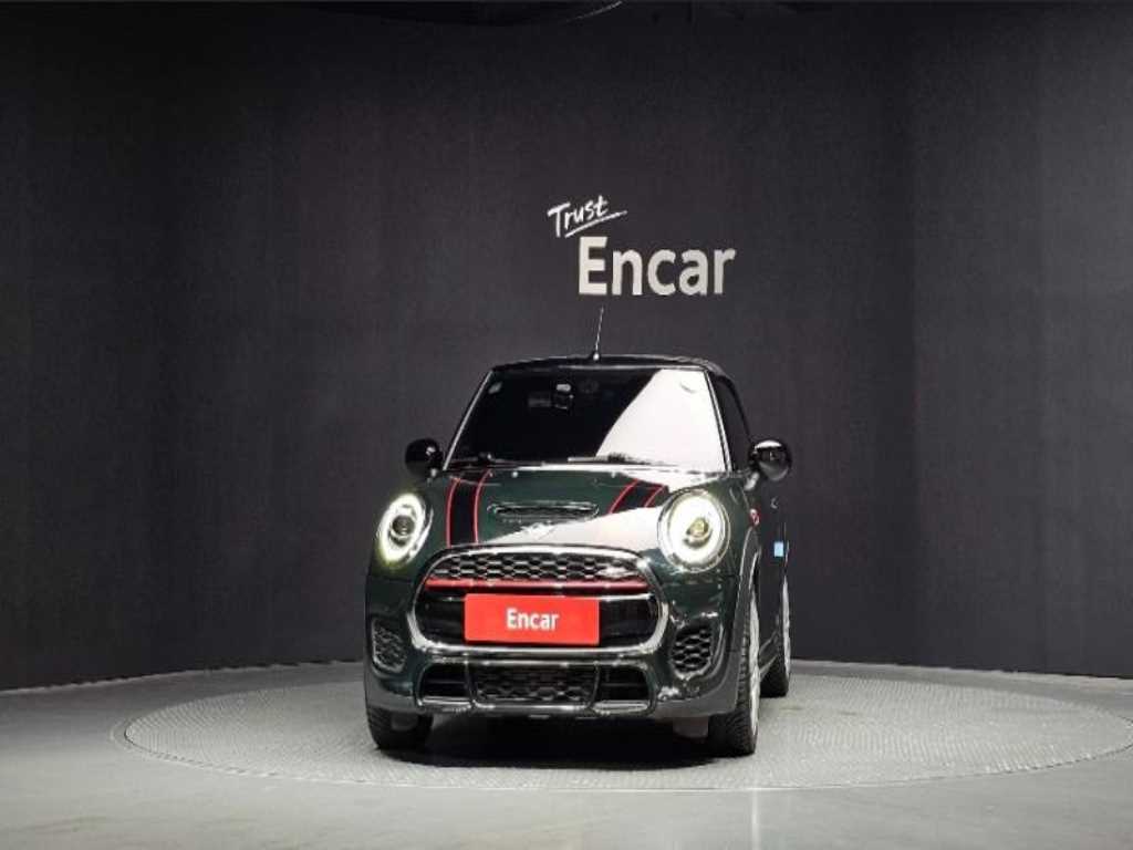 Mini Cooper Convertible - Vista 3