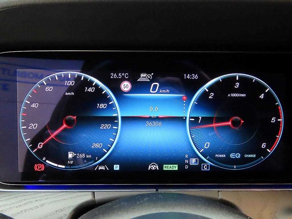 Mercedes Benz CLS Class - Vista 10