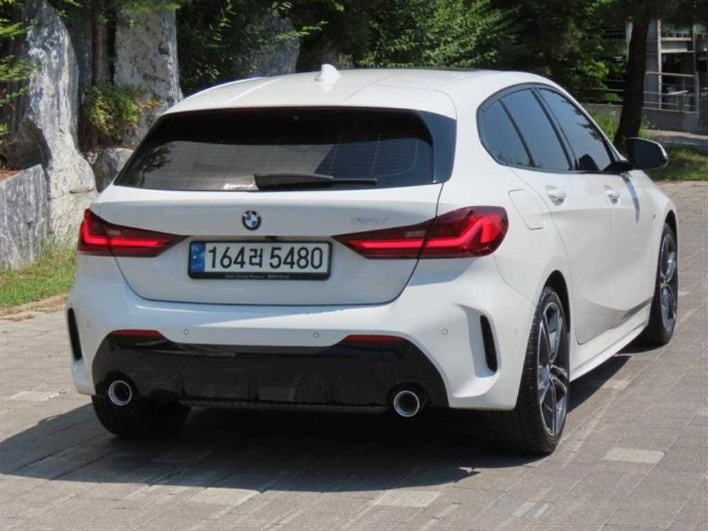 BMW 1 series - Vista 3