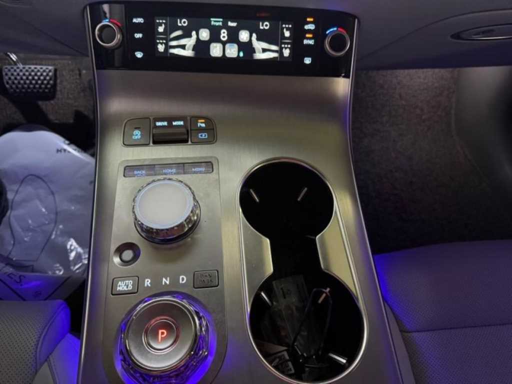 Genesis GV70 2024 Negro - Importación desde Corea - HF Imports Iquique - Foto 14