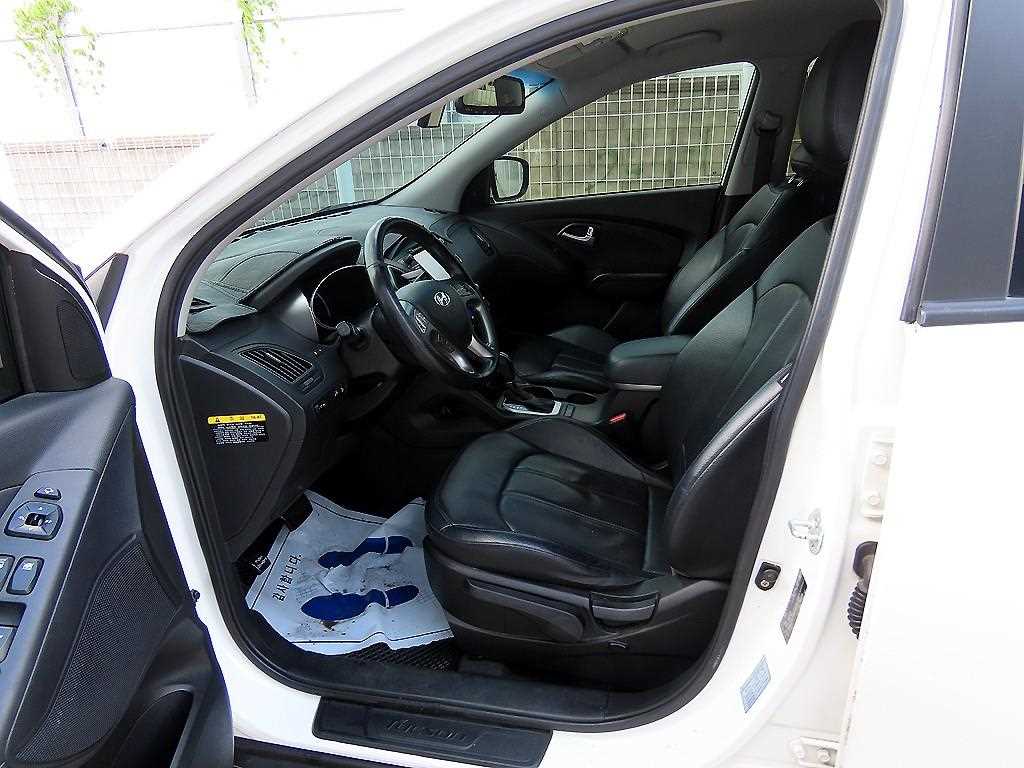 HYUNDAI Tucson - Vista 7