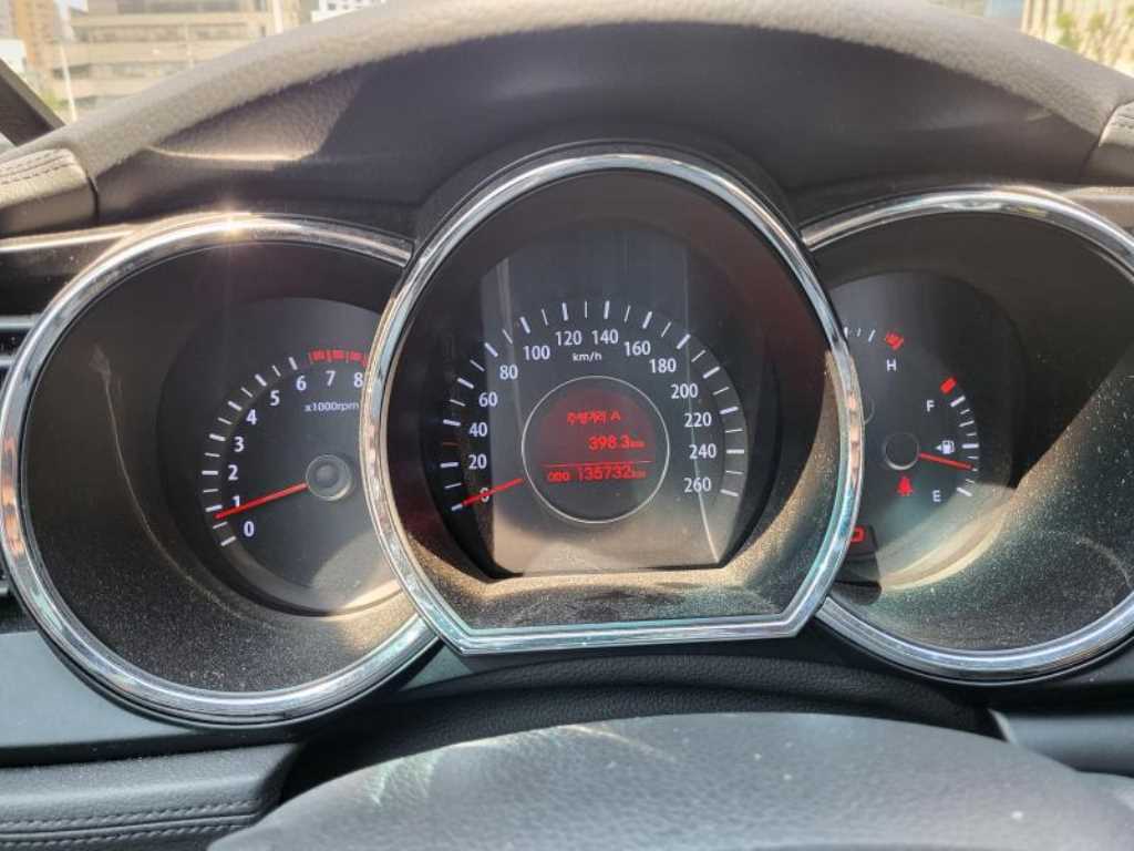 KIA K5 - Vista 3