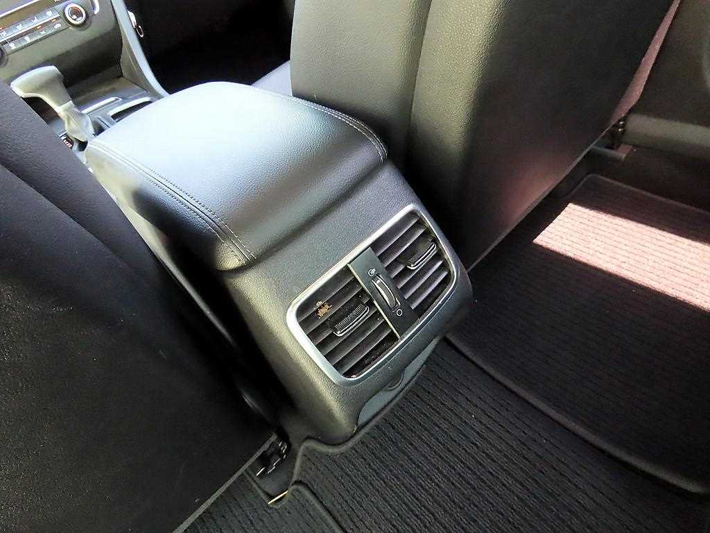 KIA K5 2018 Plateado - Importación desde Corea - HF Imports Iquique - Foto 20