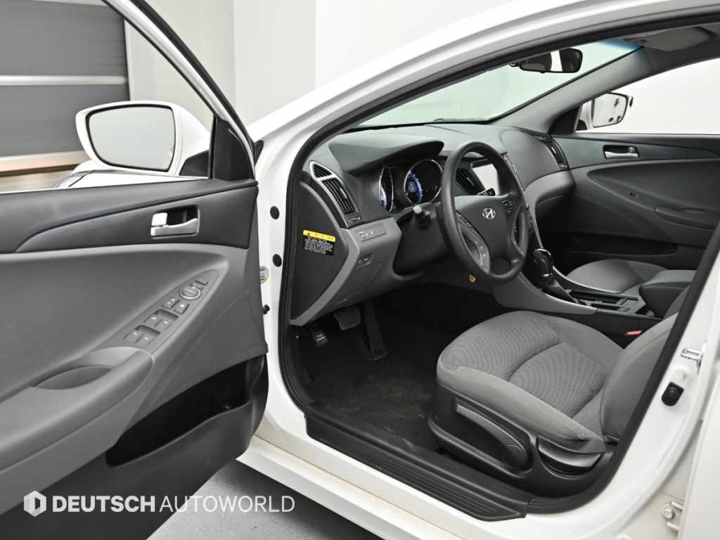 HYUNDAI Sonata 2013 Blanco - Importación desde Corea - HF Imports Iquique - Foto 13
