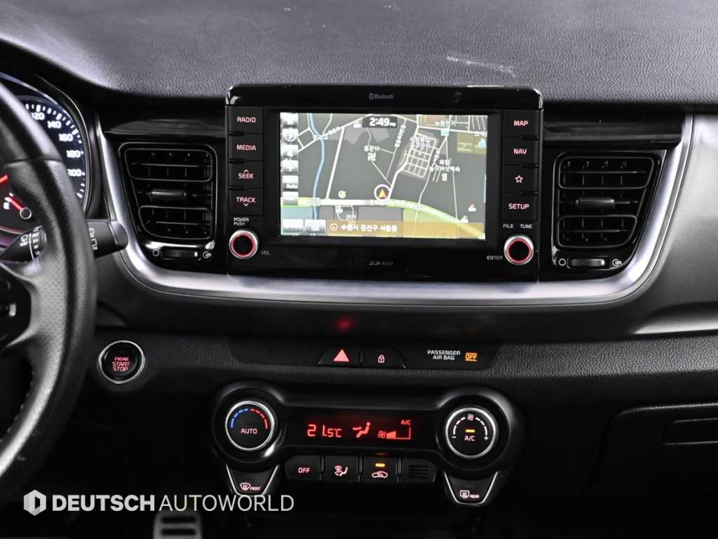 KIA Stonic 2017 Azul - Importación desde Corea - HF Imports Iquique - Foto 15