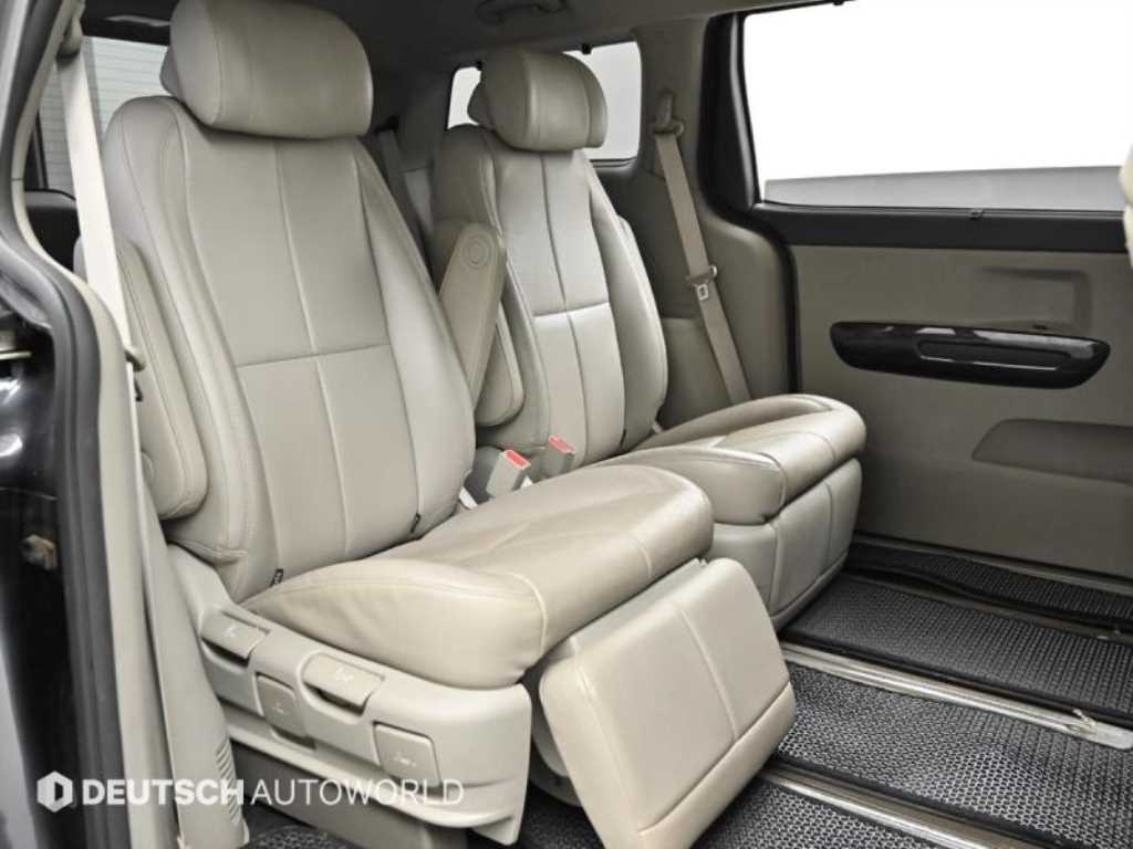 KIA Carnival 2016 Gris - Importación desde Corea - HF Imports Iquique - Foto 14