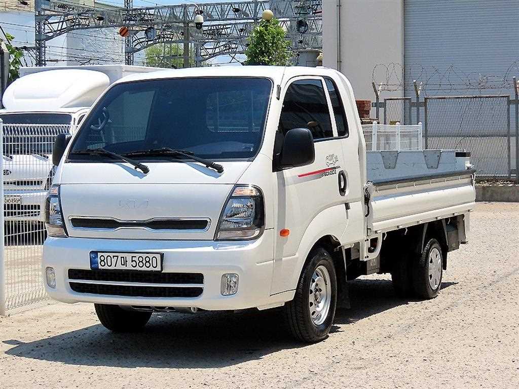 Small Truck Top_Powergate 2023 Blanco - Importación desde Corea - HF Imports Iquique - Foto 1