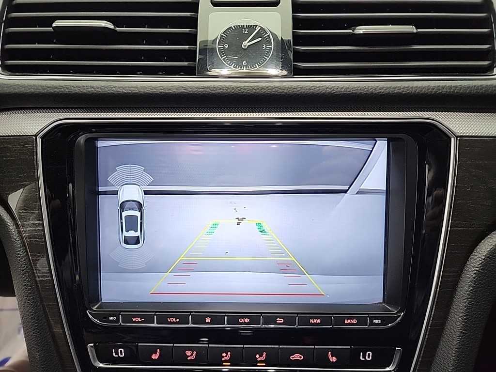 Volkswagen Passat 2018 Blanco - Importación desde Corea - HF Imports Iquique - Foto 18