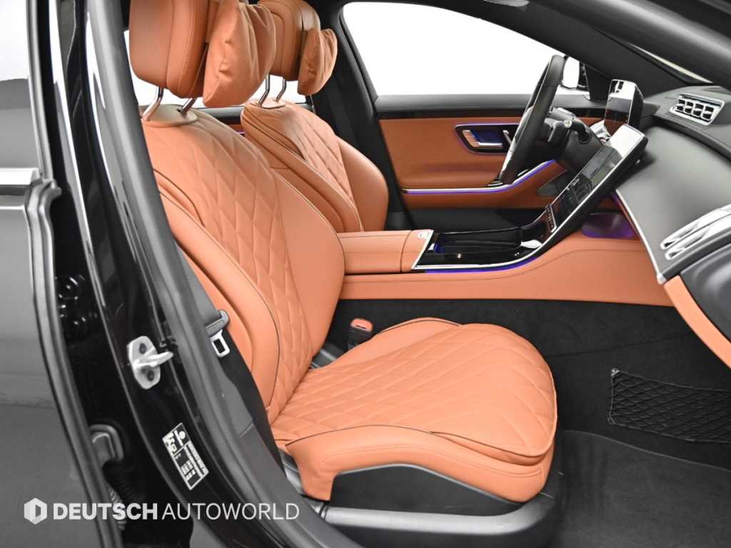 Mercedes Benz S Class - Vista 12