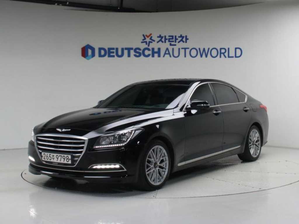 HYUNDAI Genesis - Vista 2