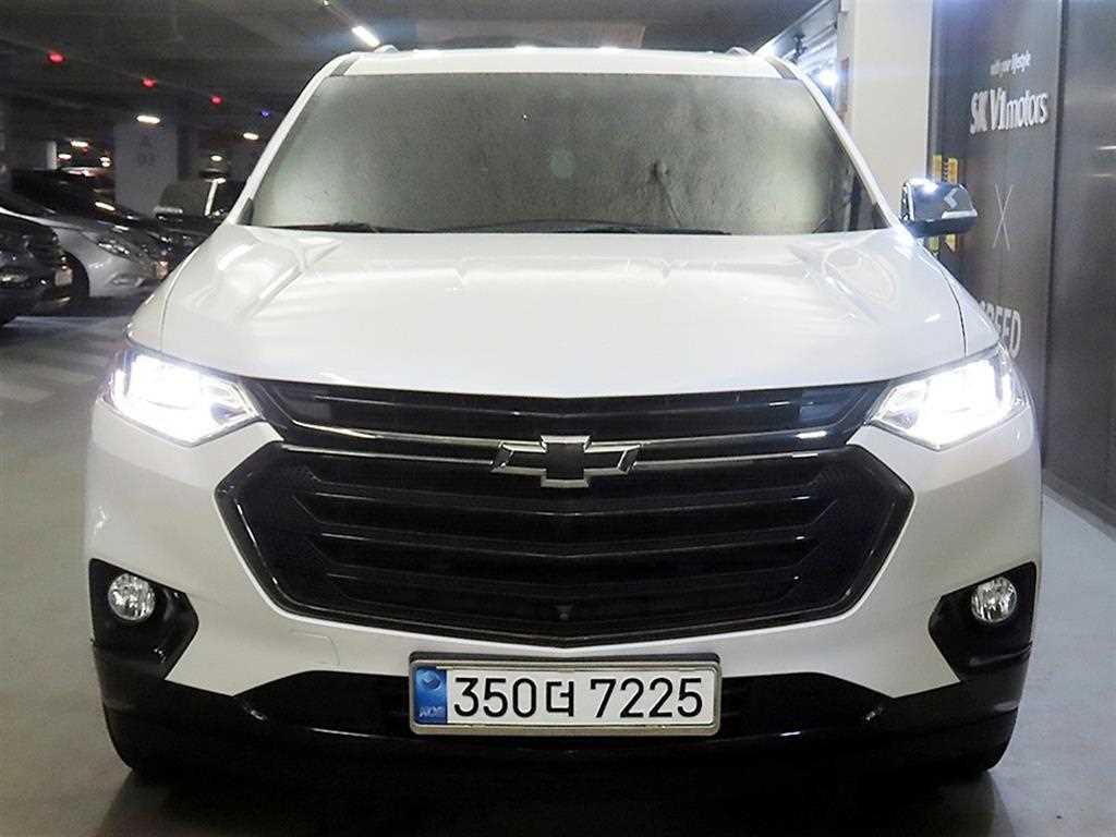 Chevrolet Travers - Vista 2