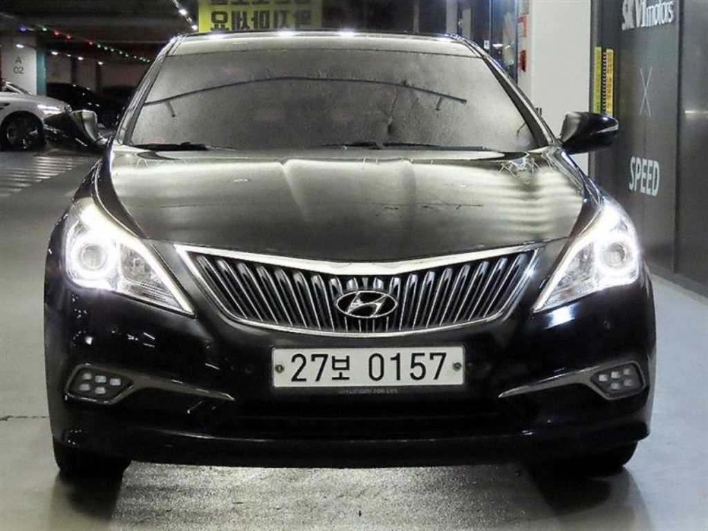 HYUNDAI Grandeur - Vista 2