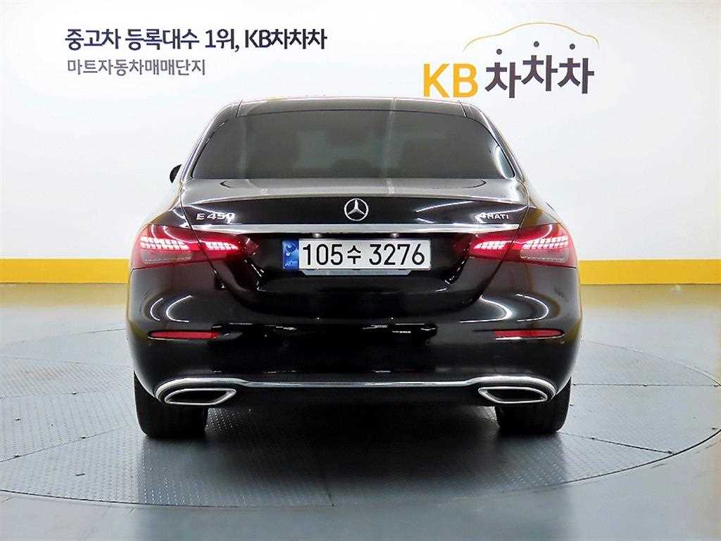 Mercedes Benz E class - Vista 6