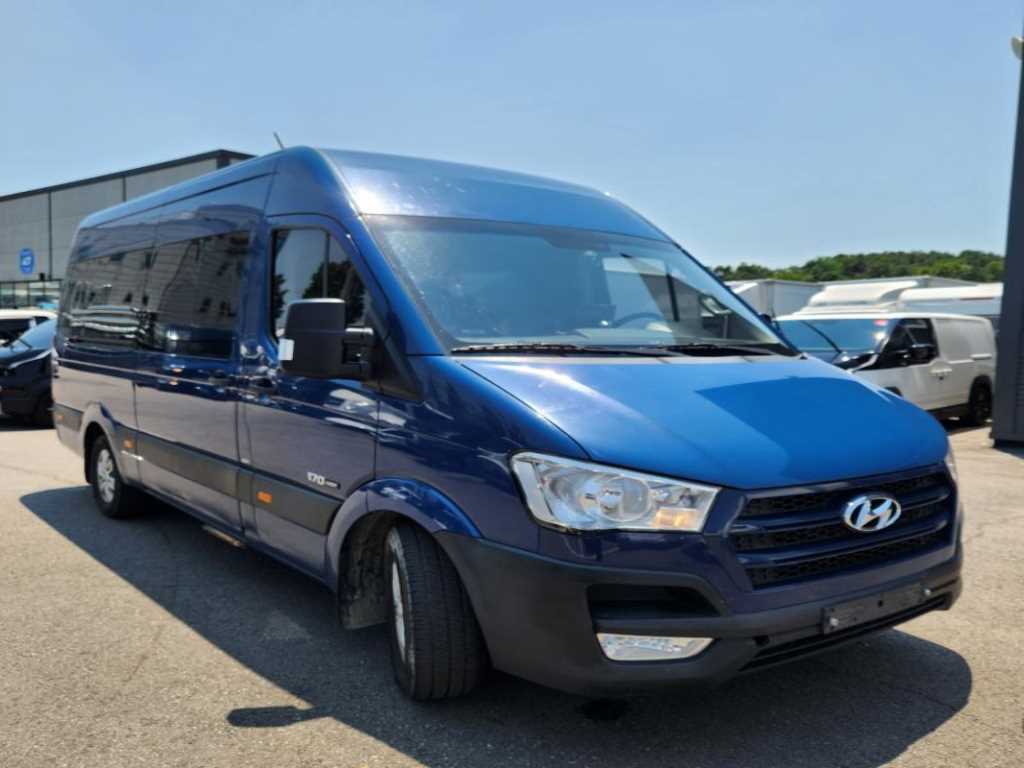 HYUNDAI Solati - Vista 2