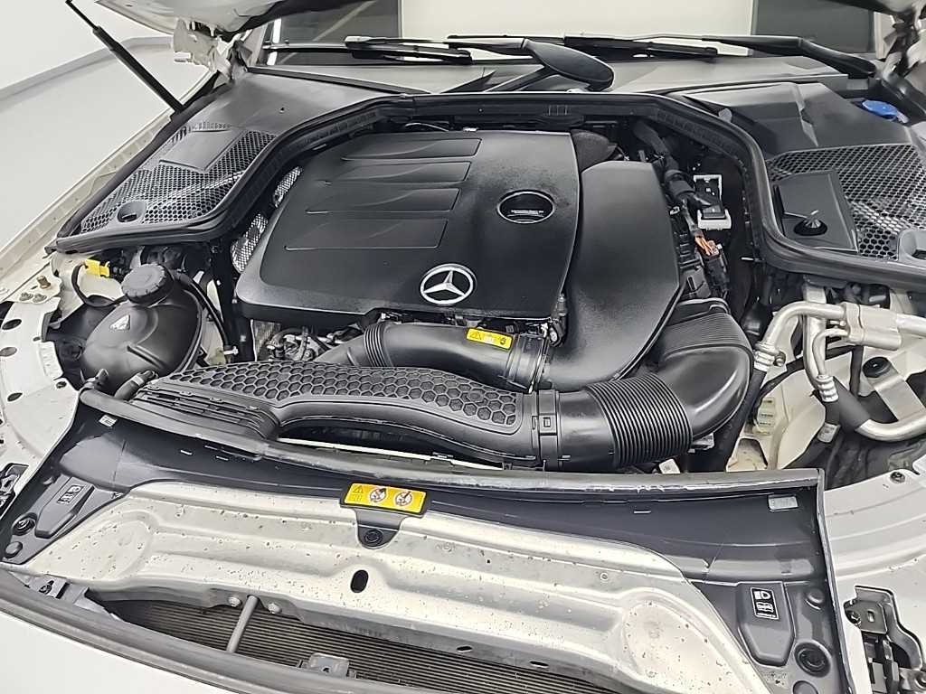Mercedes Benz C Class - Vista 7