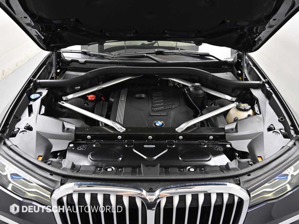 BMW X7 - Vista 8