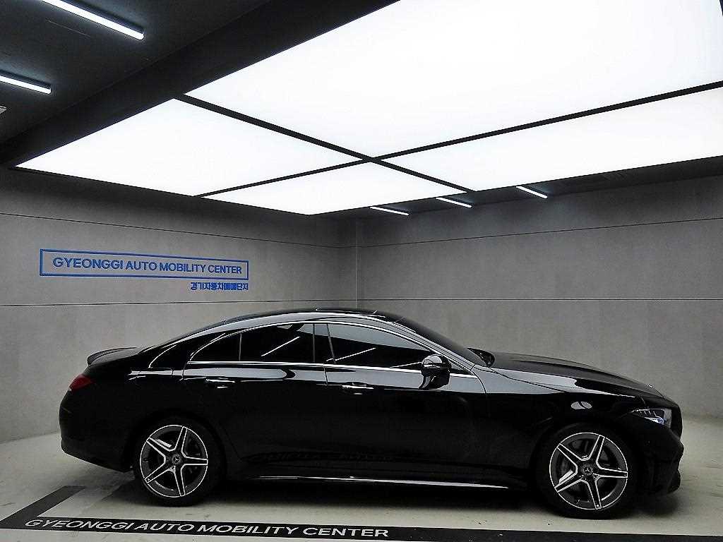 Mercedes Benz CLS Class - Vista 2