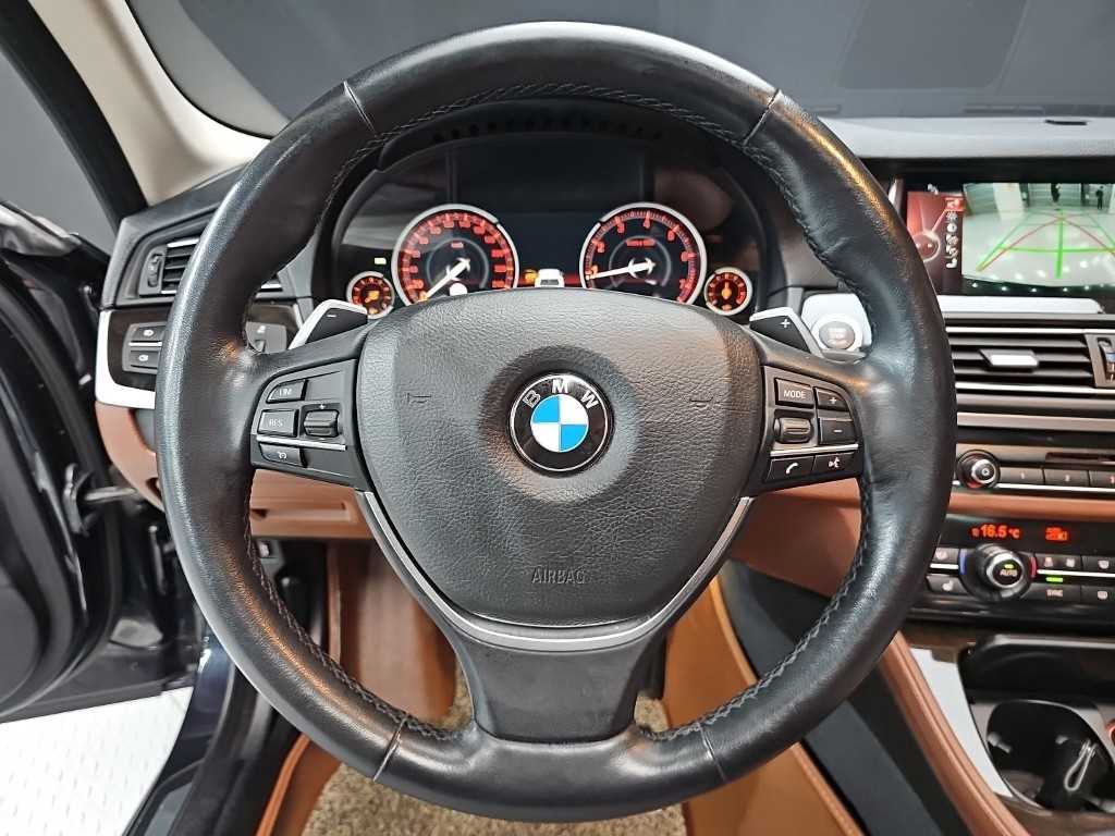 BMW 5 Series - Vista 11
