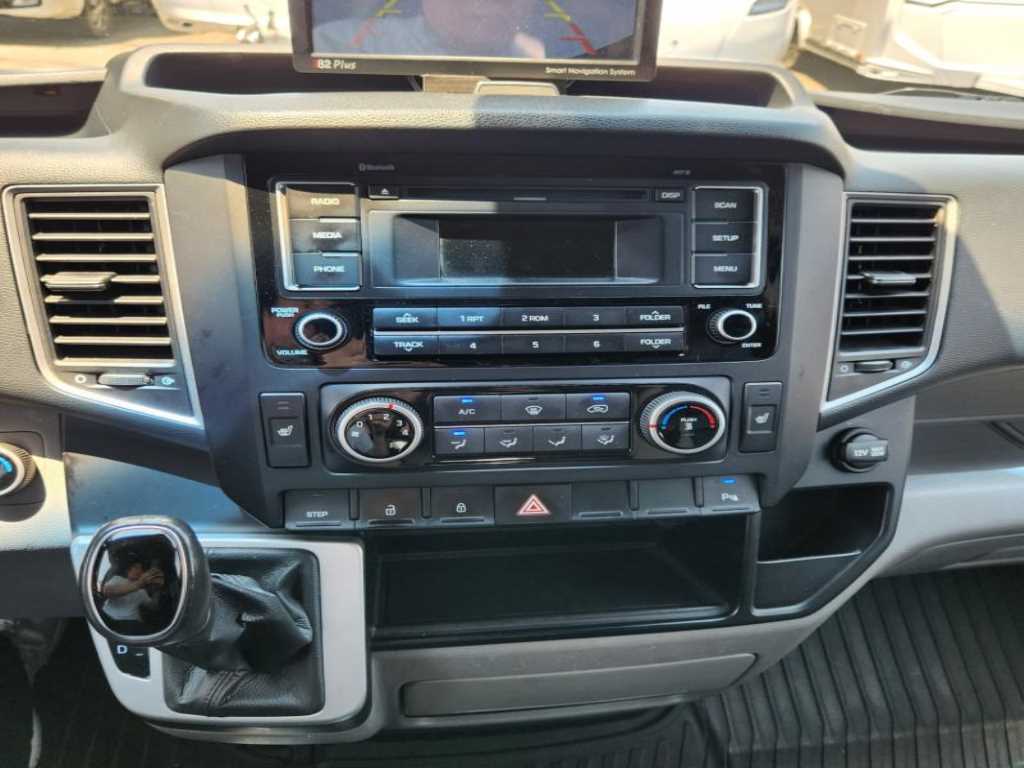 HYUNDAI Solati 2018 Azul - Importación desde Corea - HF Imports Iquique - Foto 14