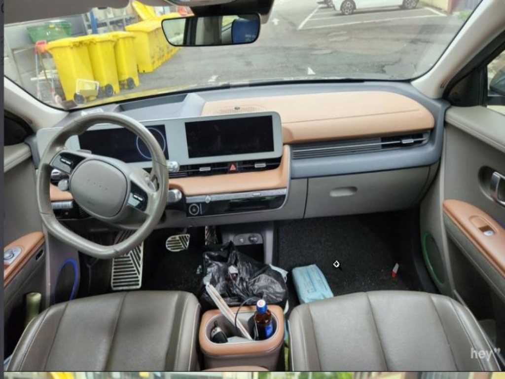 HYUNDAI Ioniq 5 - Vista 9
