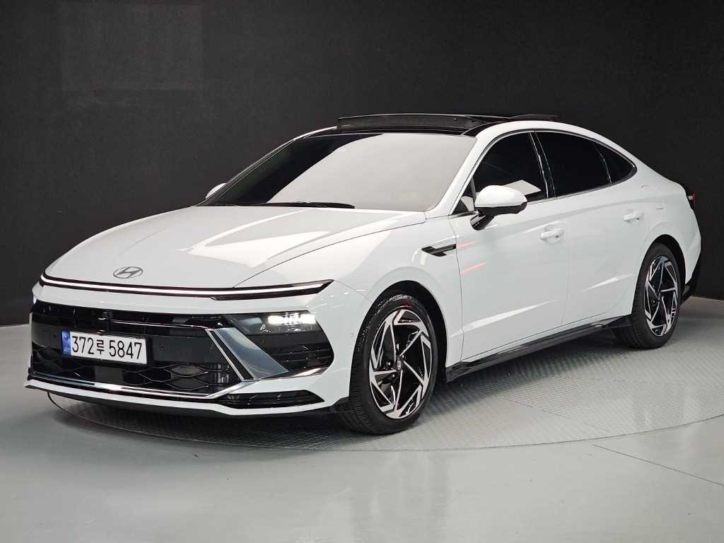 HYUNDAI Sonata 2025 Blanco - Importación desde Corea - HF Imports Iquique - Foto 1