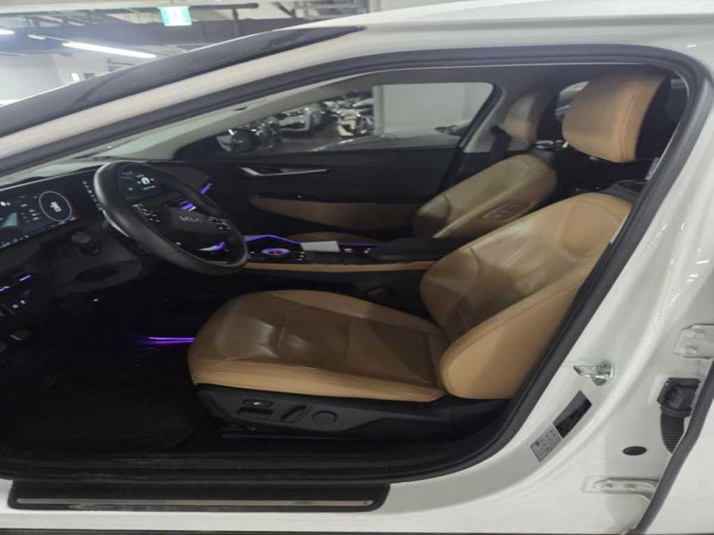KIA EV6 - Vista 6