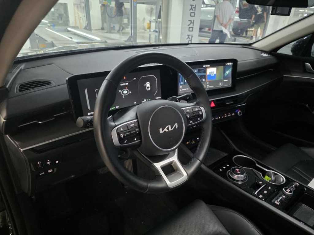 KIA K5 - Vista 8