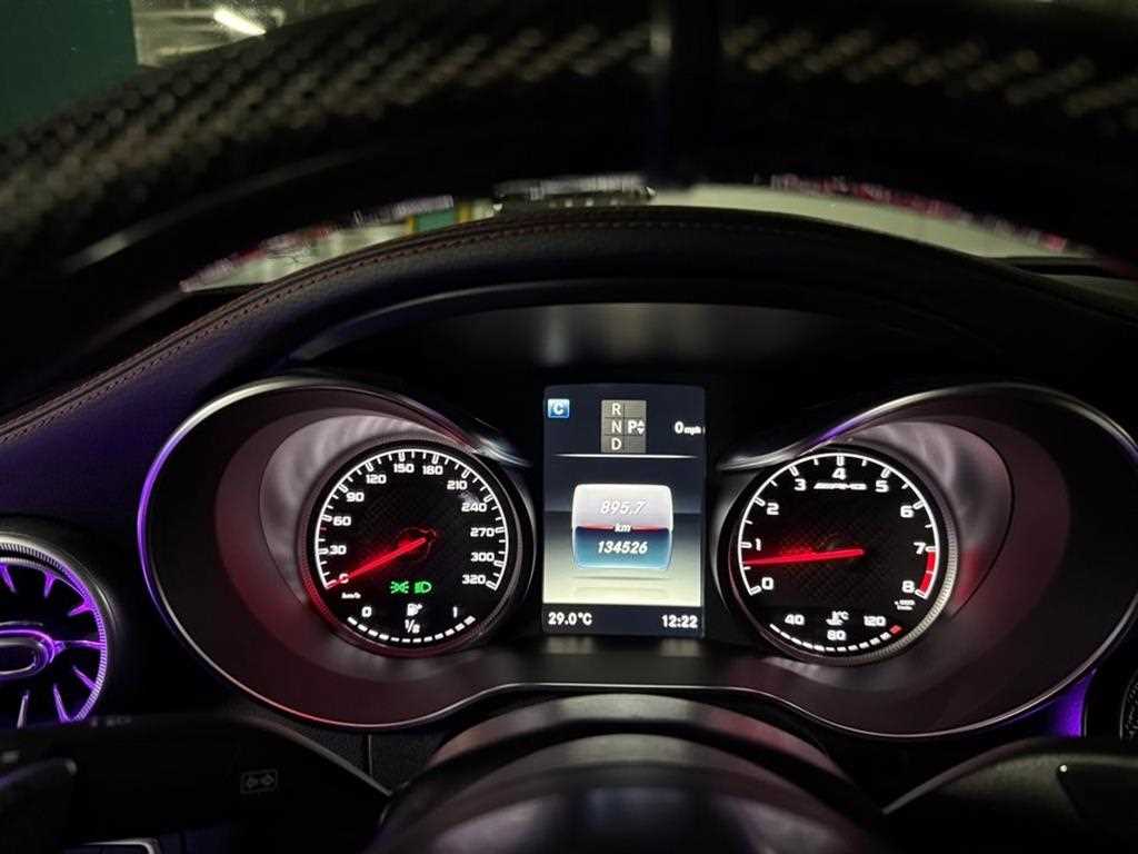 Mercedes Benz C Class 2017 Verde - Importación desde Corea - HF Imports Iquique - Foto 14