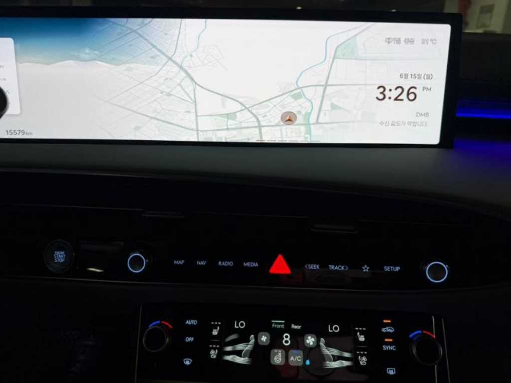 Genesis GV70 - Vista 12