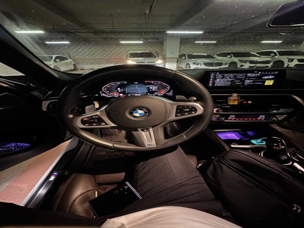 BMW 5 Series - Vista 7