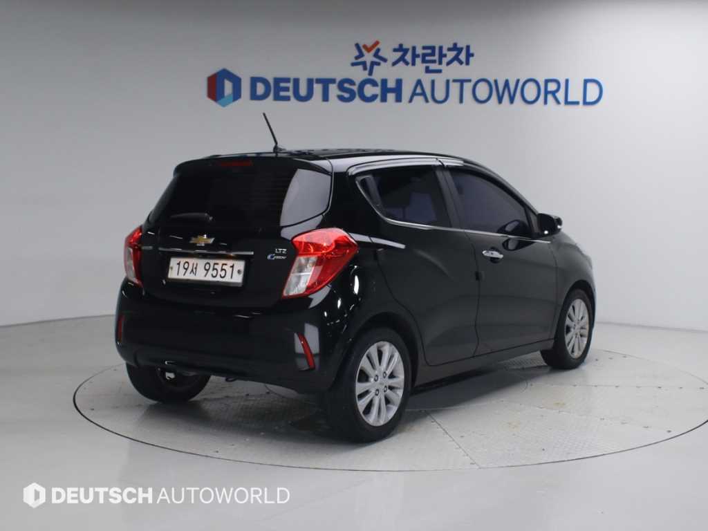 Chevrolet Spark - Vista 2