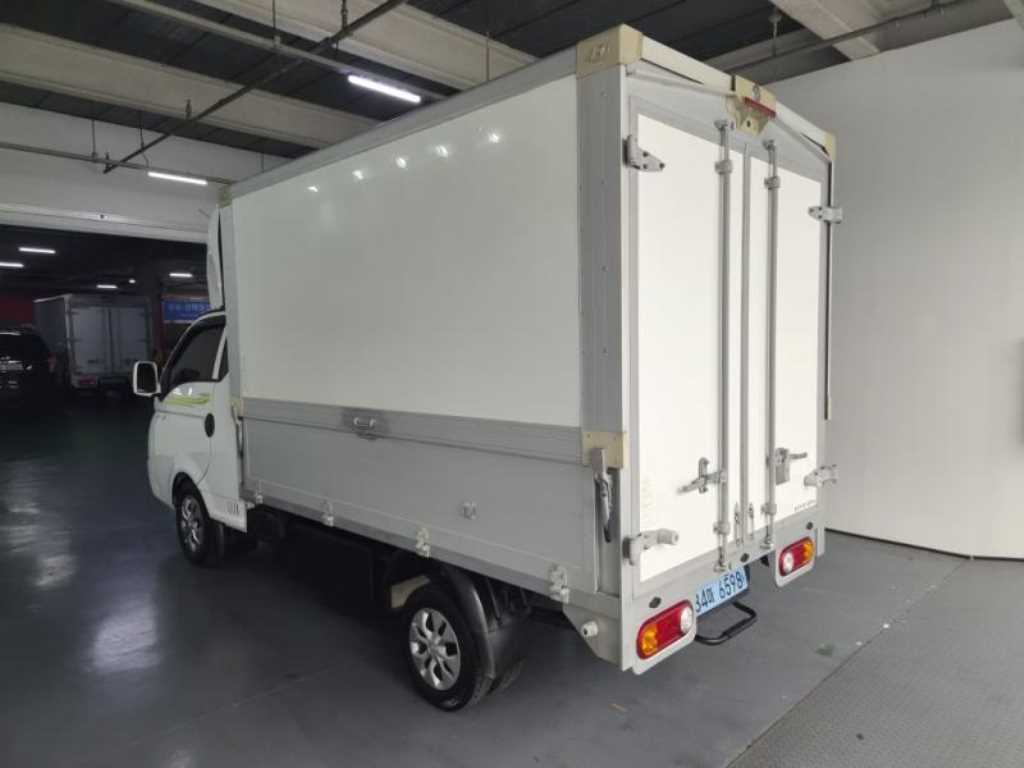 Small Truck tower_built-in tower - Vista 3