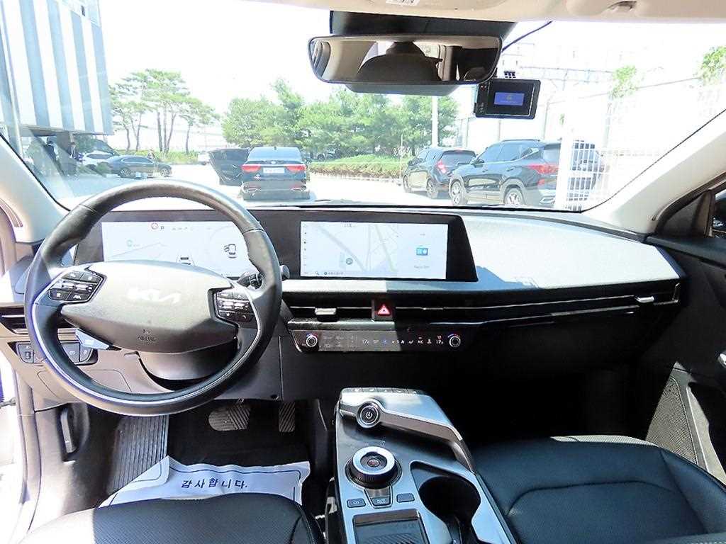 KIA EV6 - Vista 9