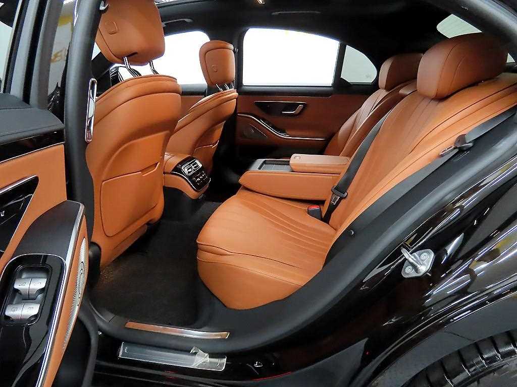 Mercedes Benz S Class - Vista 8