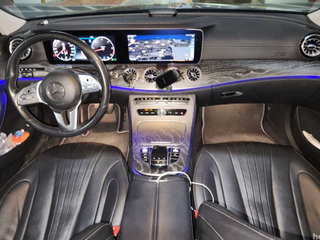 Mercedes Benz CLS Class - Vista 9
