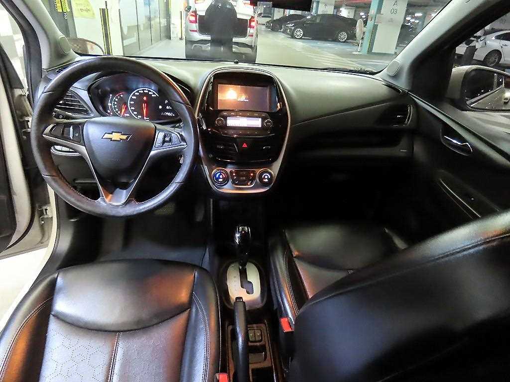 Chevrolet Spark - Vista 12