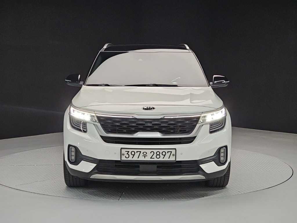 KIA Seltos - Vista 2