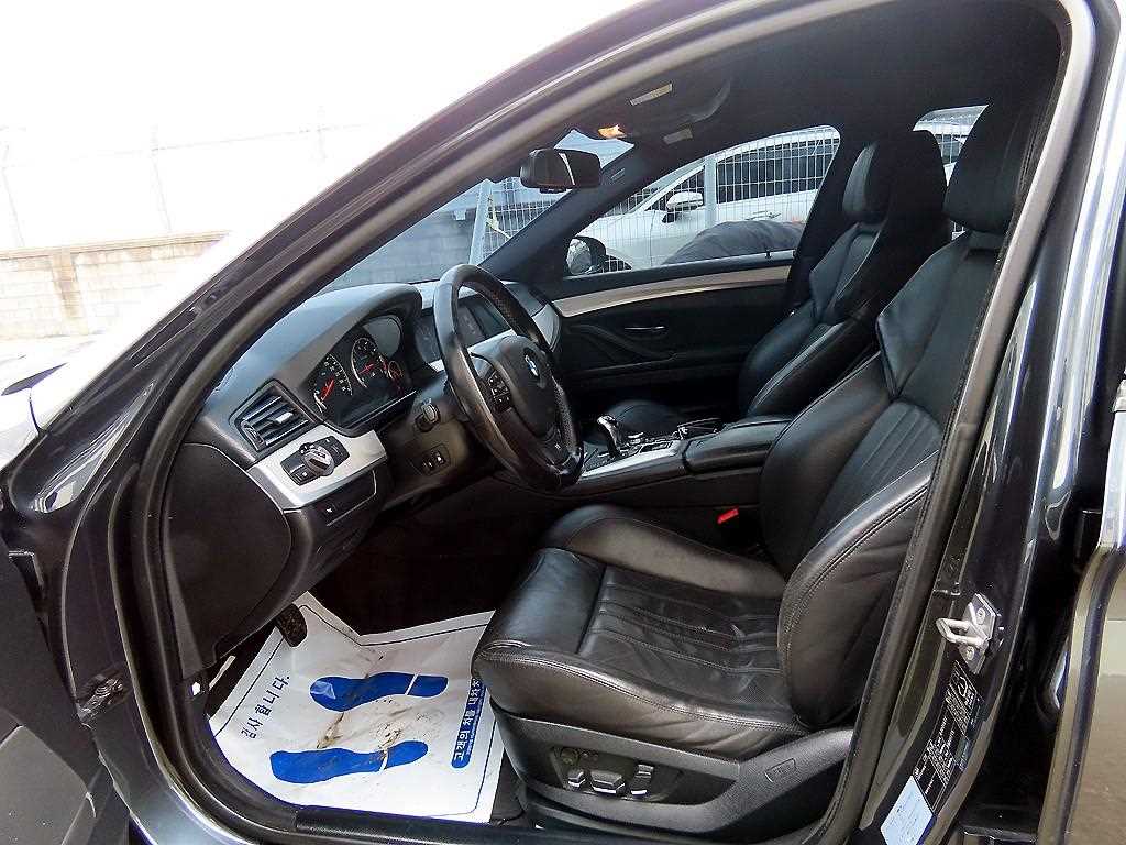 BMW 5 Series - Vista 7