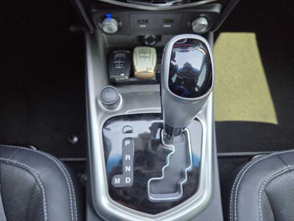 Ssangyong Tivoli - Vista 11