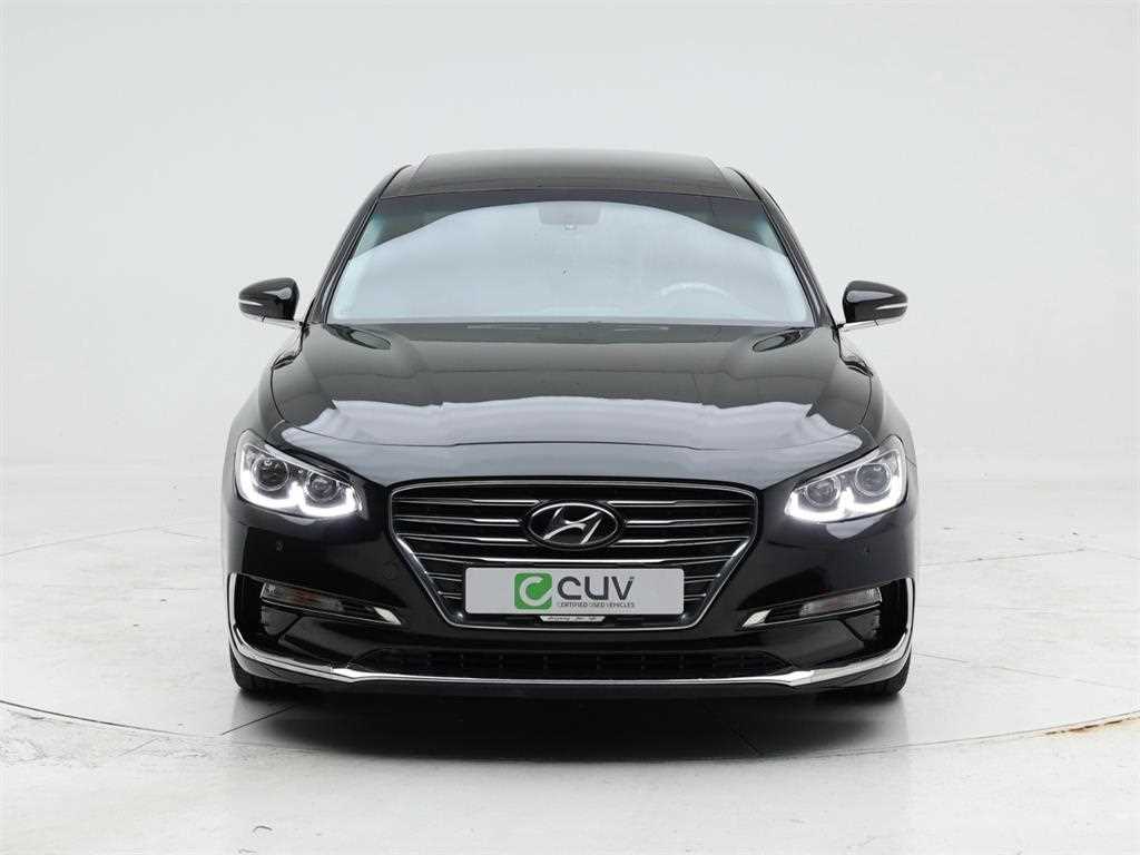 HYUNDAI Grandeur - Vista 2