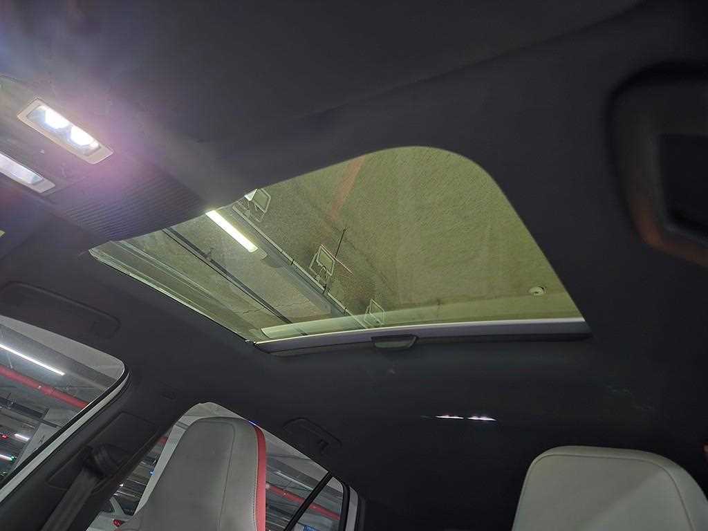 Volkswagen Golf 2025 Blanco - Importación desde Corea - HF Imports Iquique - Foto 17