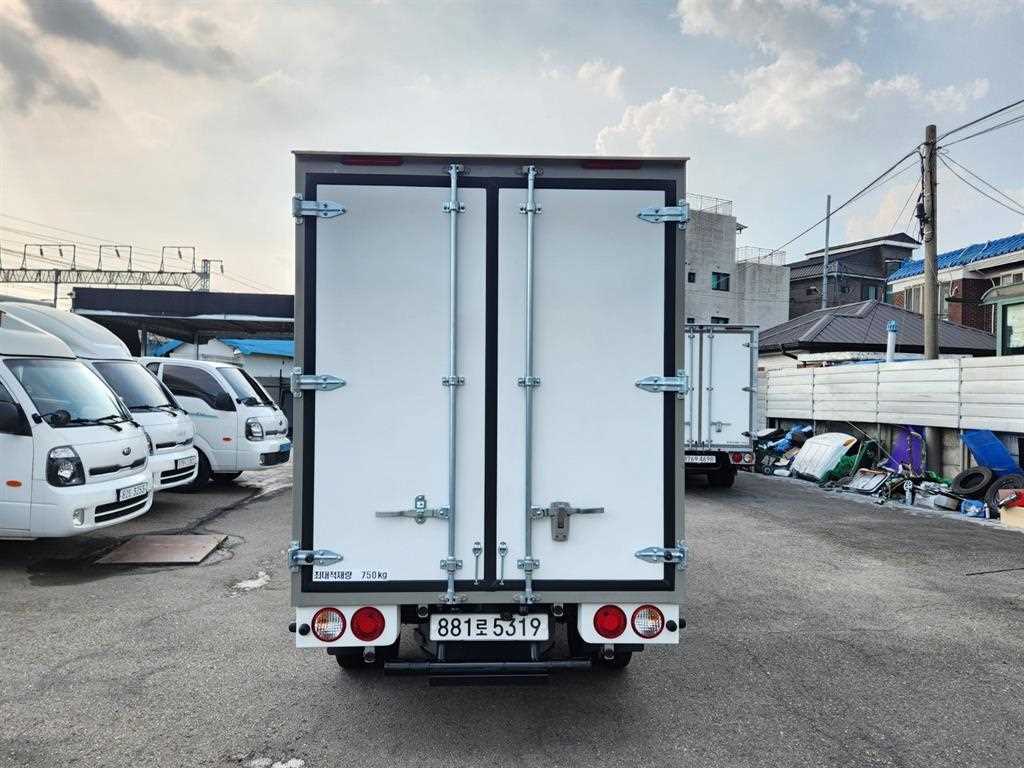 Small Truck Normal Box(High Deck) - Vista 8