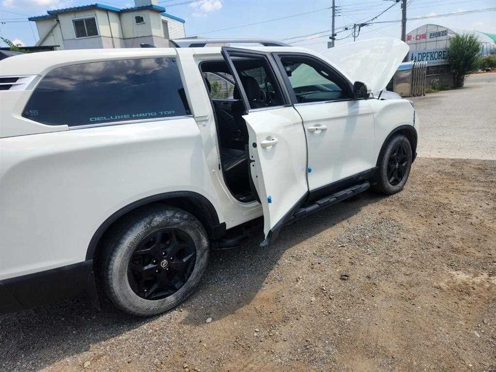 Ssangyong Rexton - Vista 9