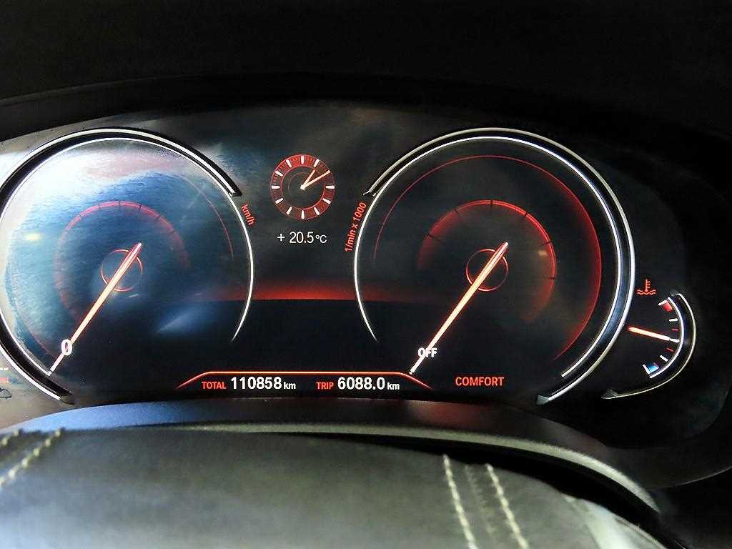BMW 5 Series - Vista 11