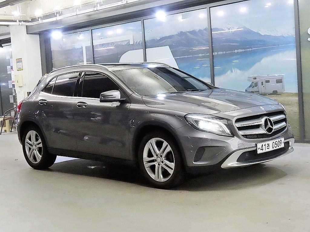 Mercedes Benz GLA Class 2015 Gris - Importación desde Corea - HF Imports Iquique - Foto 1